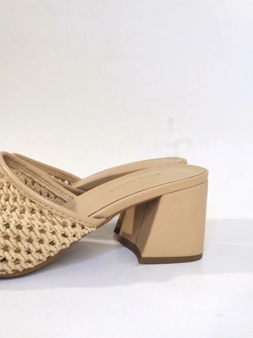 Nine West Minimalist Cane Crochet Knit Block Heel Mules Size 8